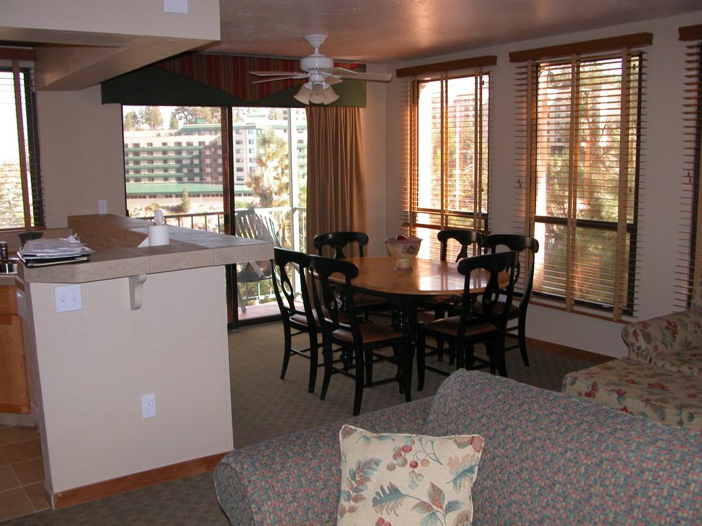 Kingsbury Of Tahoe 外观 照片